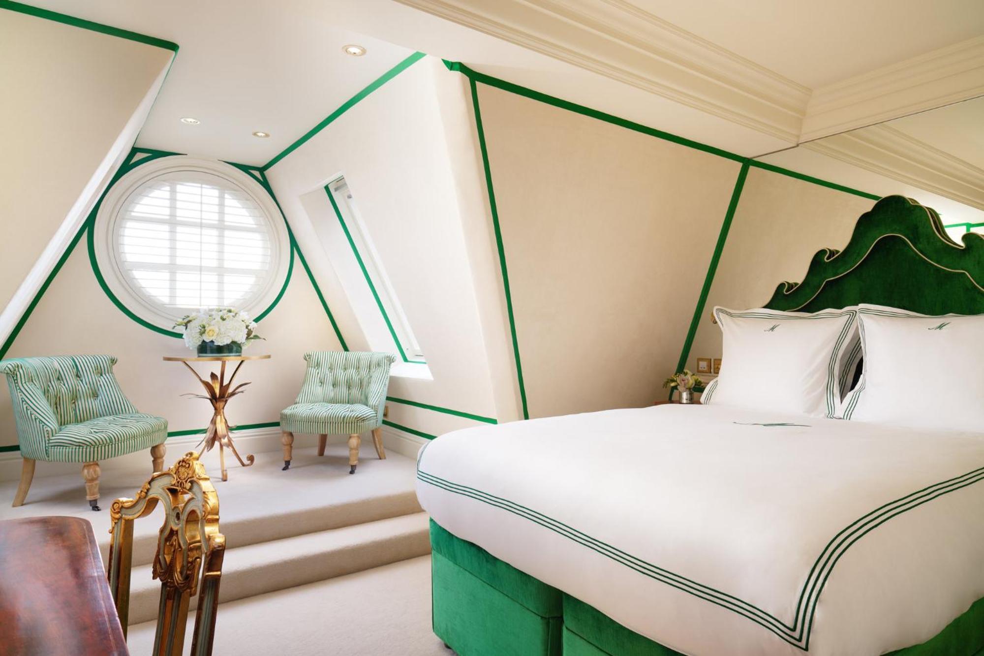 Superior Queen Room
