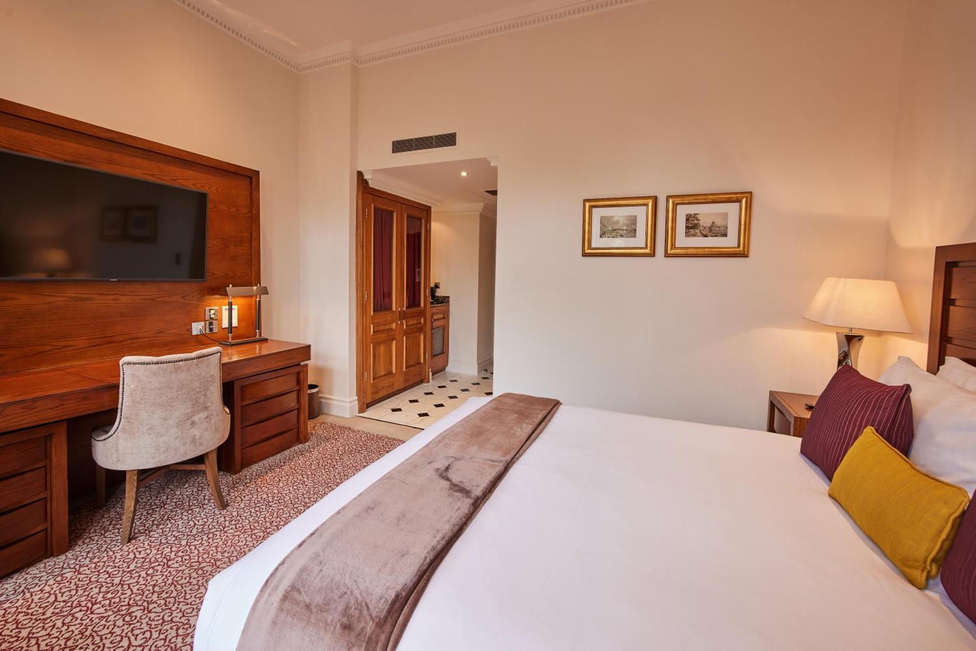 Double Room Garden View