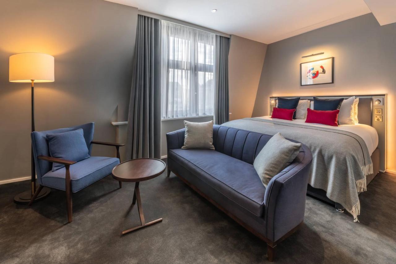 The Junior Suite