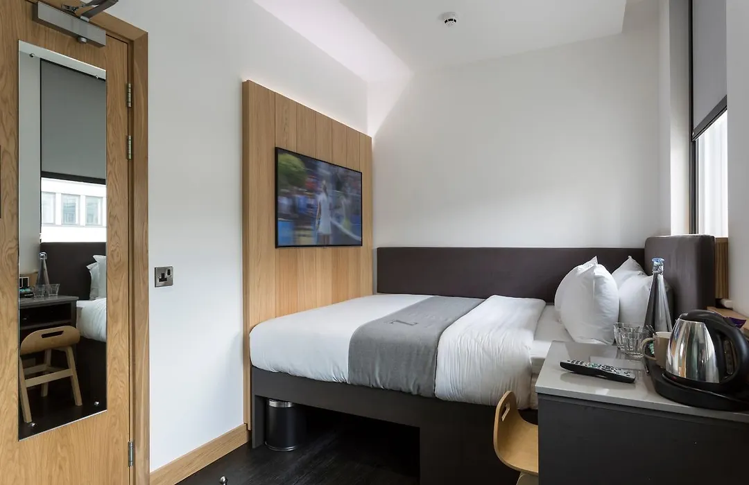 The Z Hotel City-1