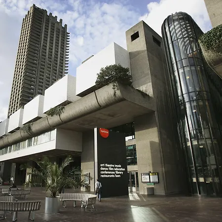 Doubletree By Hilton London Angel Kings Cross-3