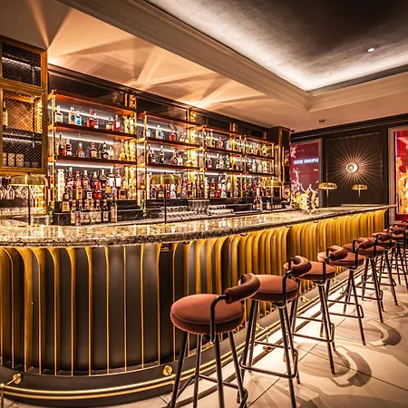 The Cumberland, London-2
